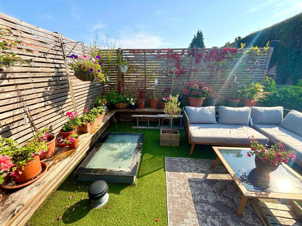 Roof Terrace