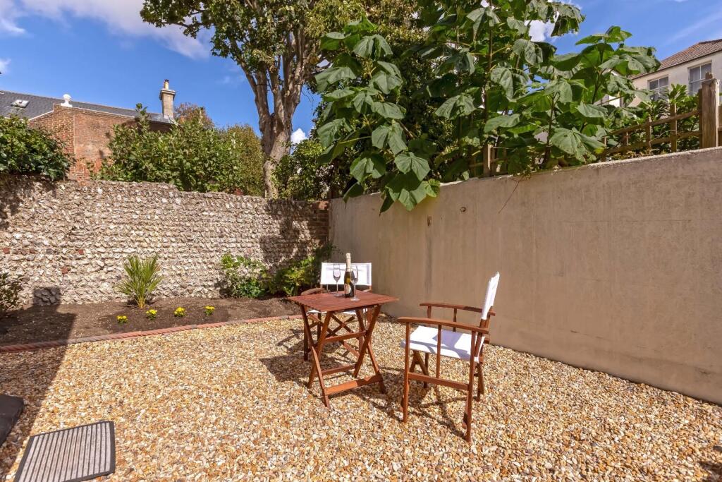 Sillwood Place_14.jpg