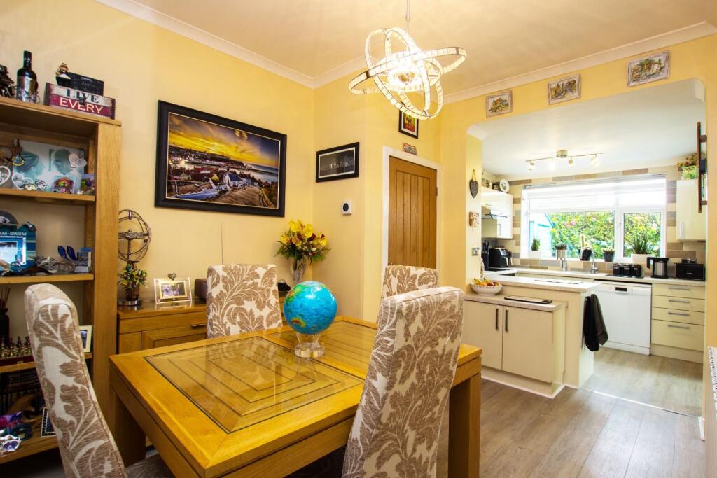 Hazel Avenue (19).jpg