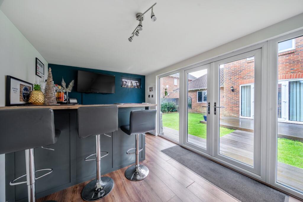 Garden Room 