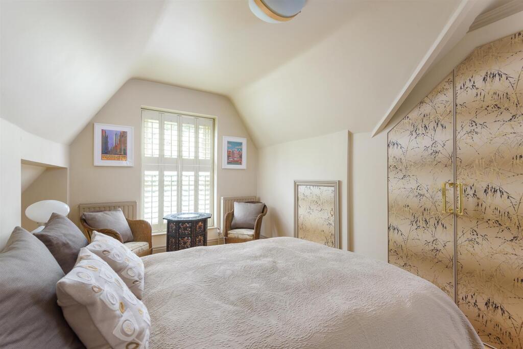 untitled (5 of 12).jpg