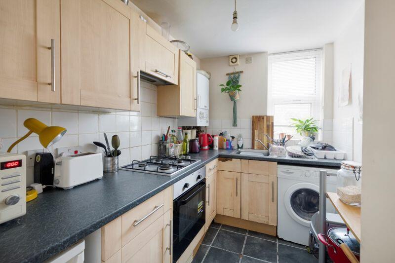 LM - Kitchen