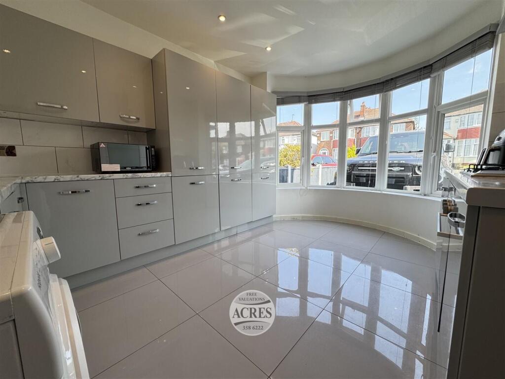 IMG_4397 (Large).jpg