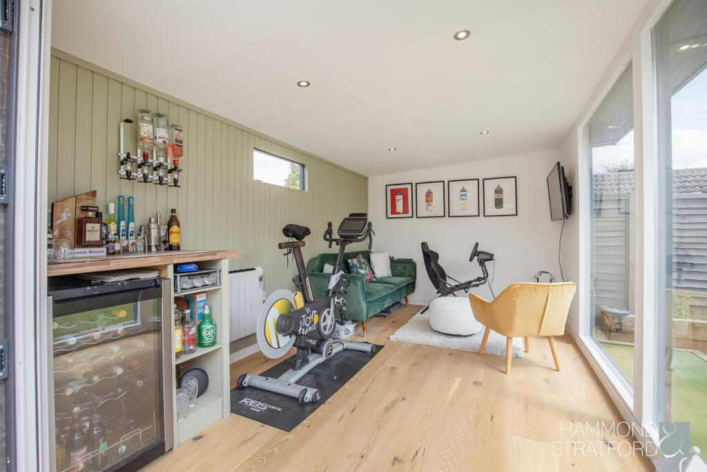 garden room 1
