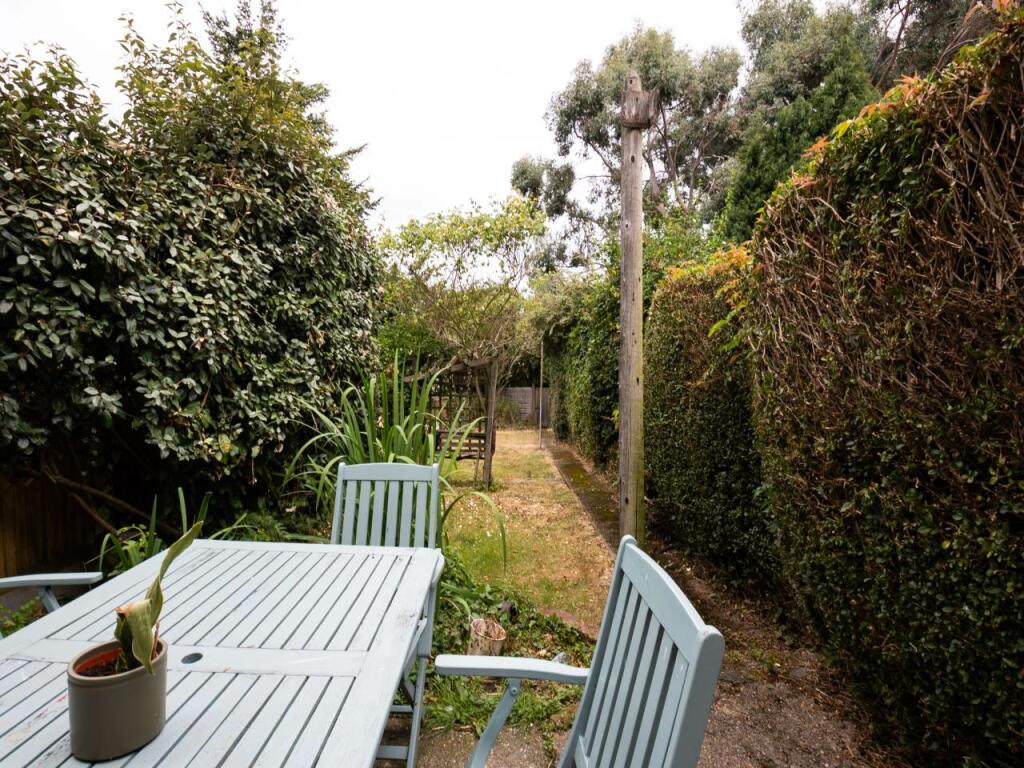 15_St_Martins_Road_C