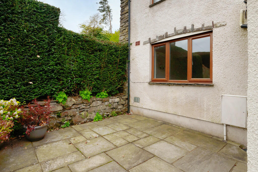 Paved Forecourt G...