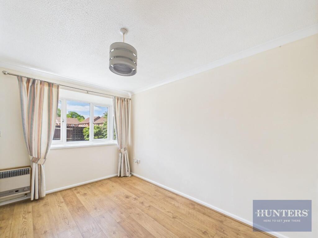 Living Area / Kitchen