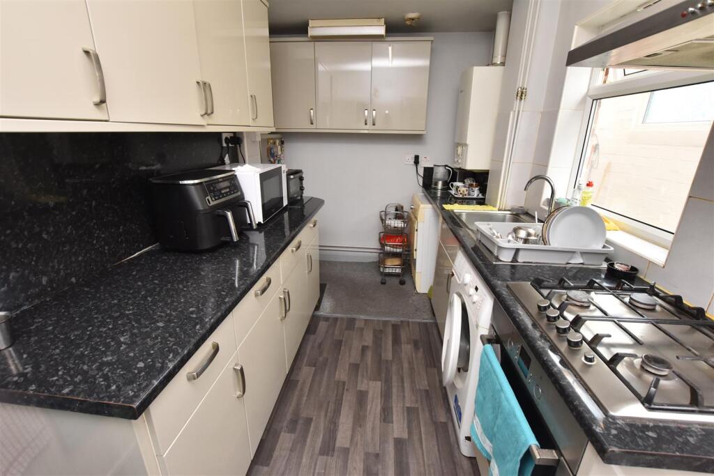 DSC_0478 - Copy (3).JPG