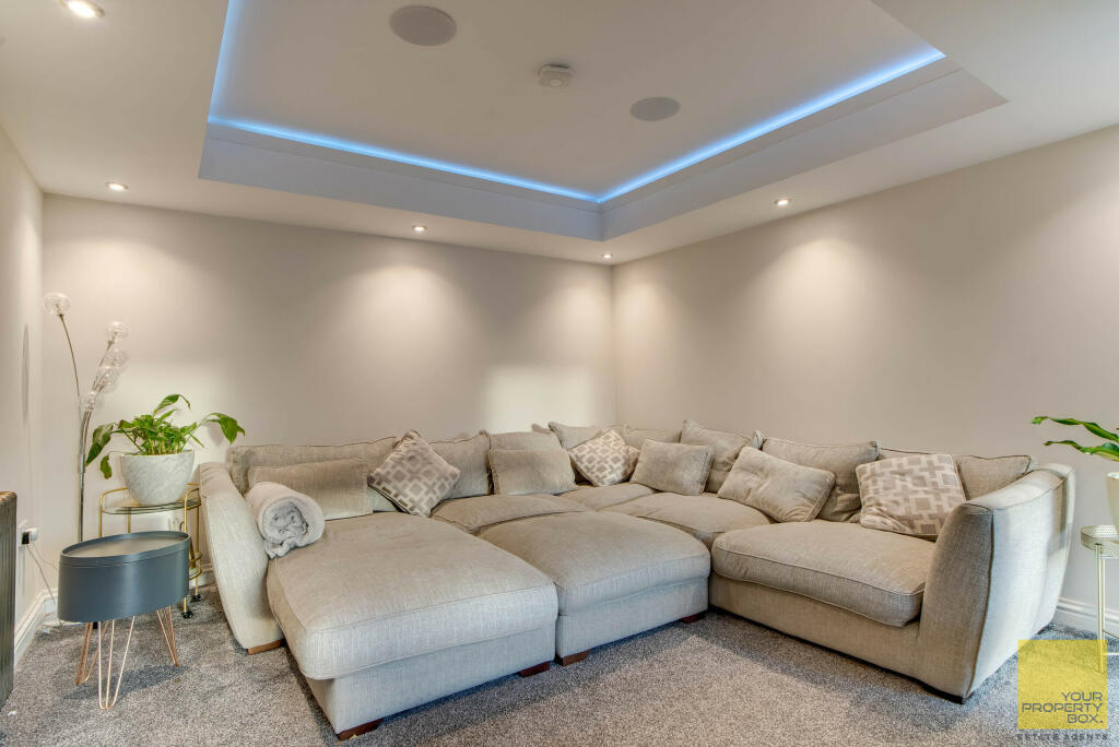 152 Battenhall Road-17