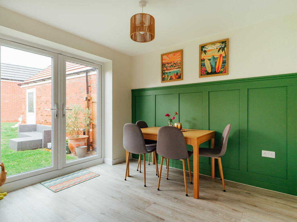 Kitchen / Dining Room