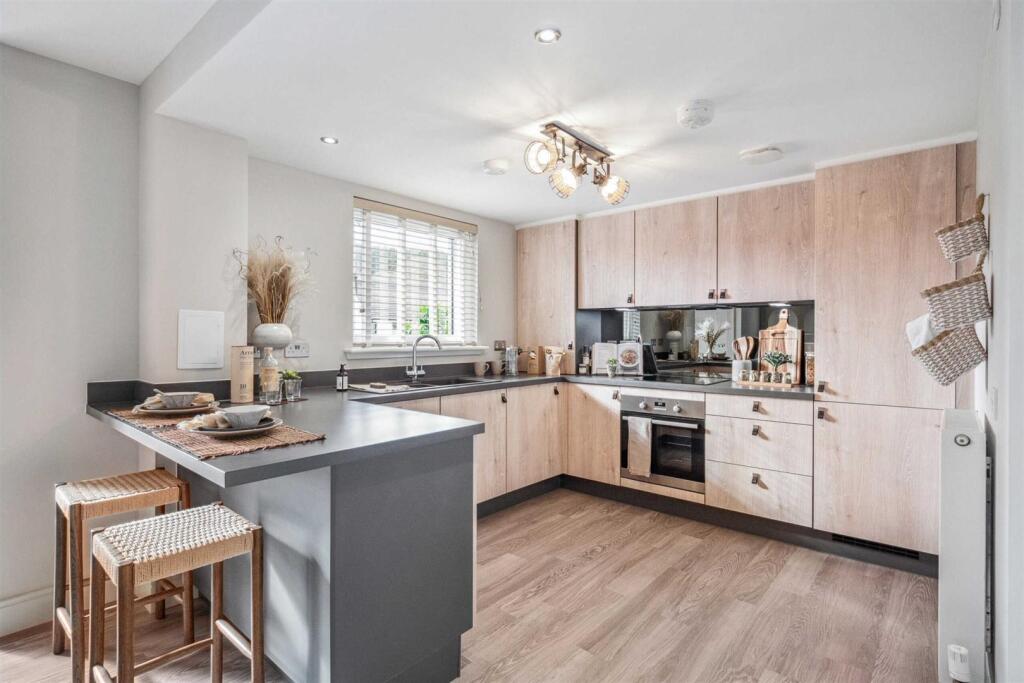 731-kitchen-scaled (2).jpg