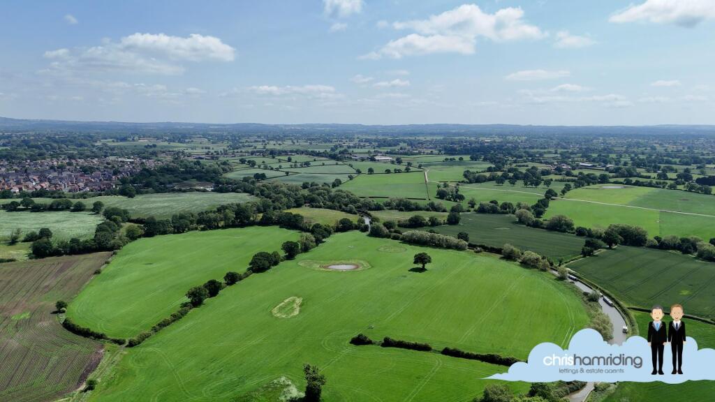 DJI_0099.00_00_59_08.Still132.jpg