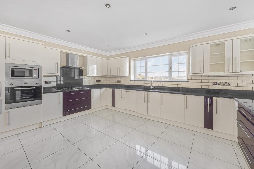 Another Aspect Of The Kitchen/Breakfast/Family Roo