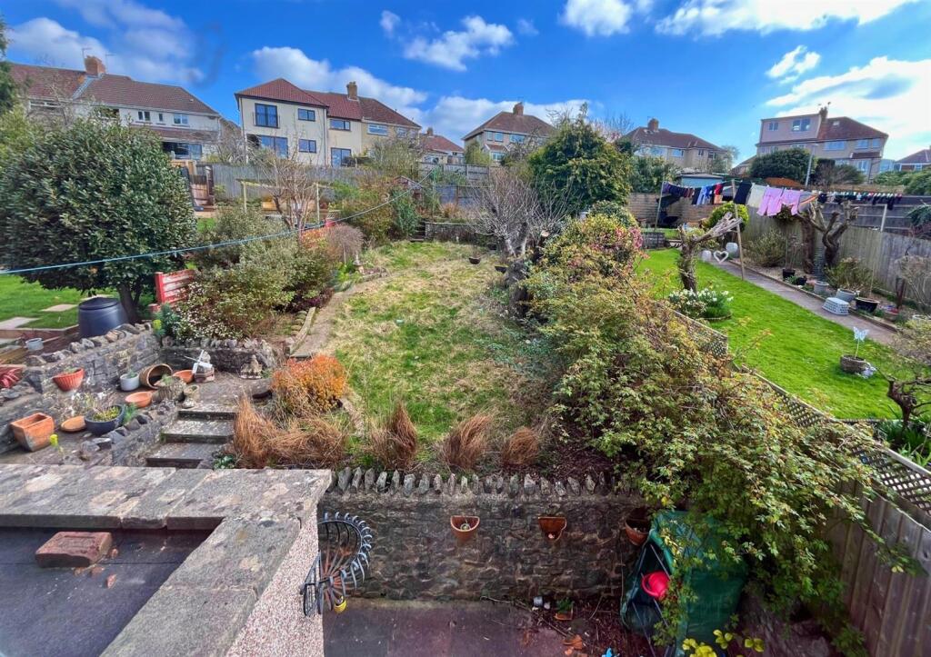 View from bed 2 over garden.jpg