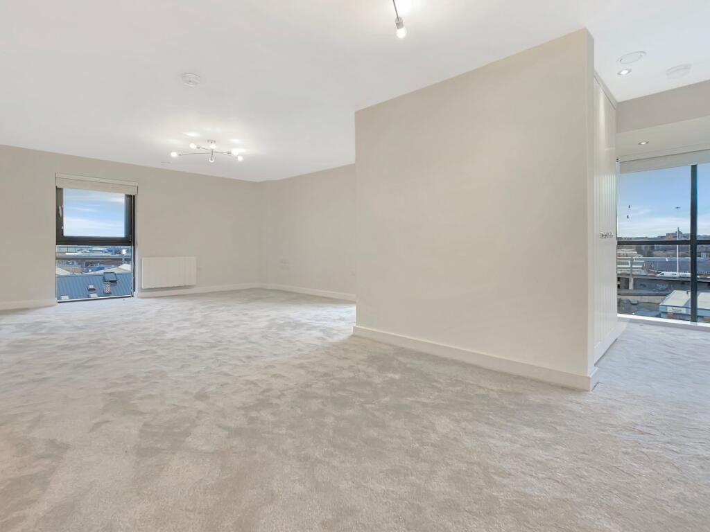 Unfurnished Master Bedroom