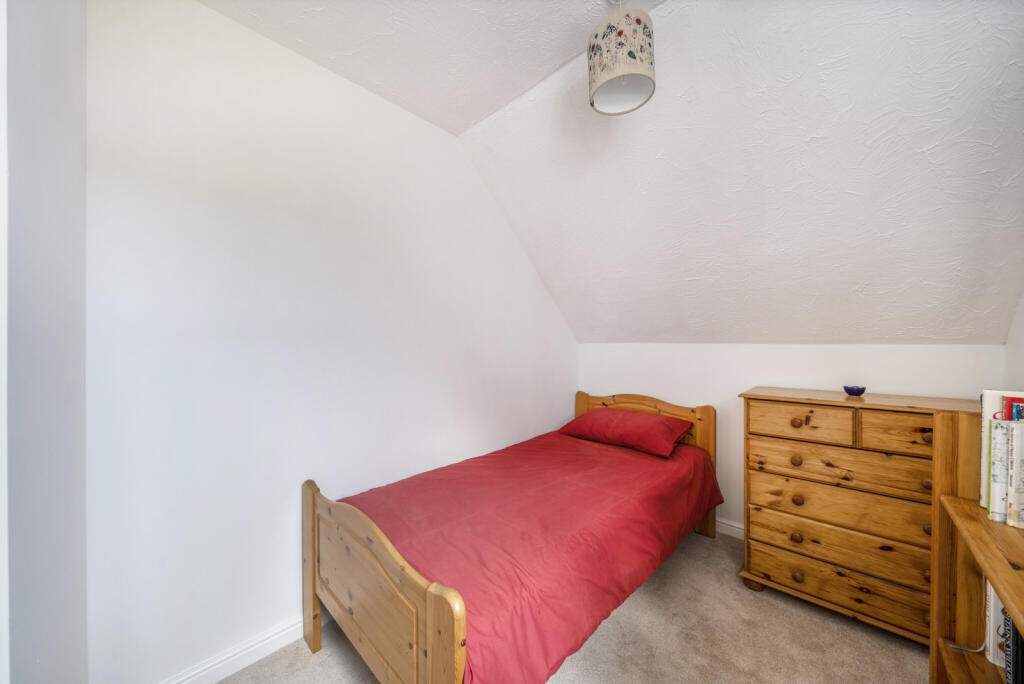 1346062-12-68b5d2...