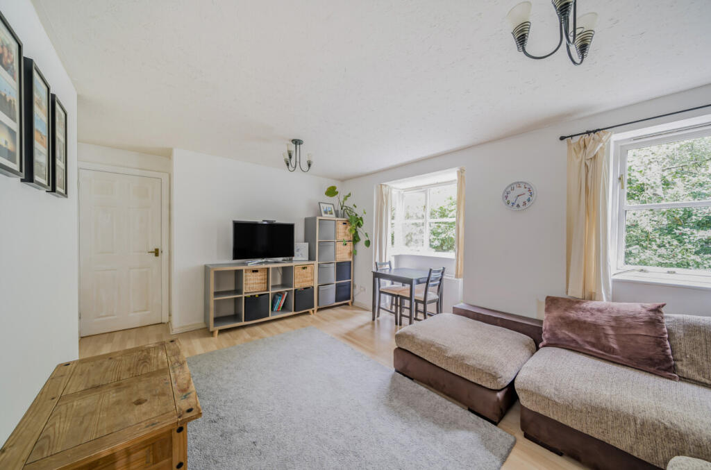 1346136-17-68b1cc...