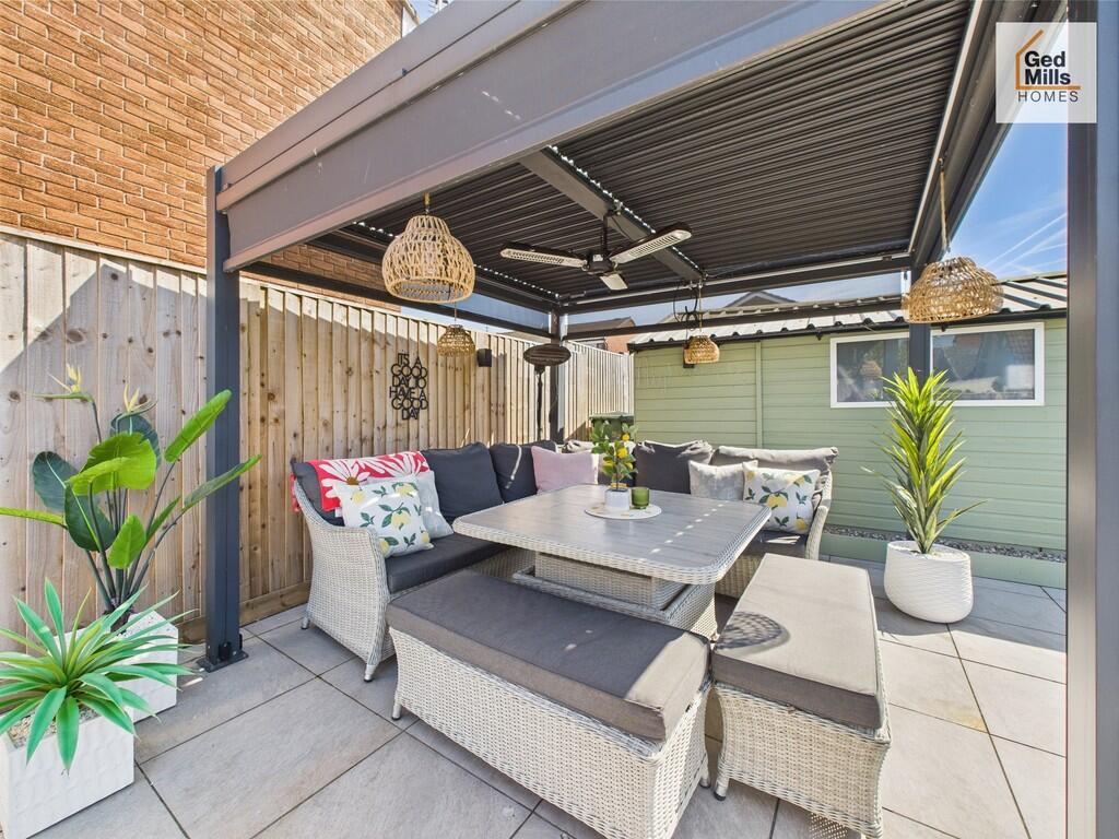 CAM04261G0-PR0047...