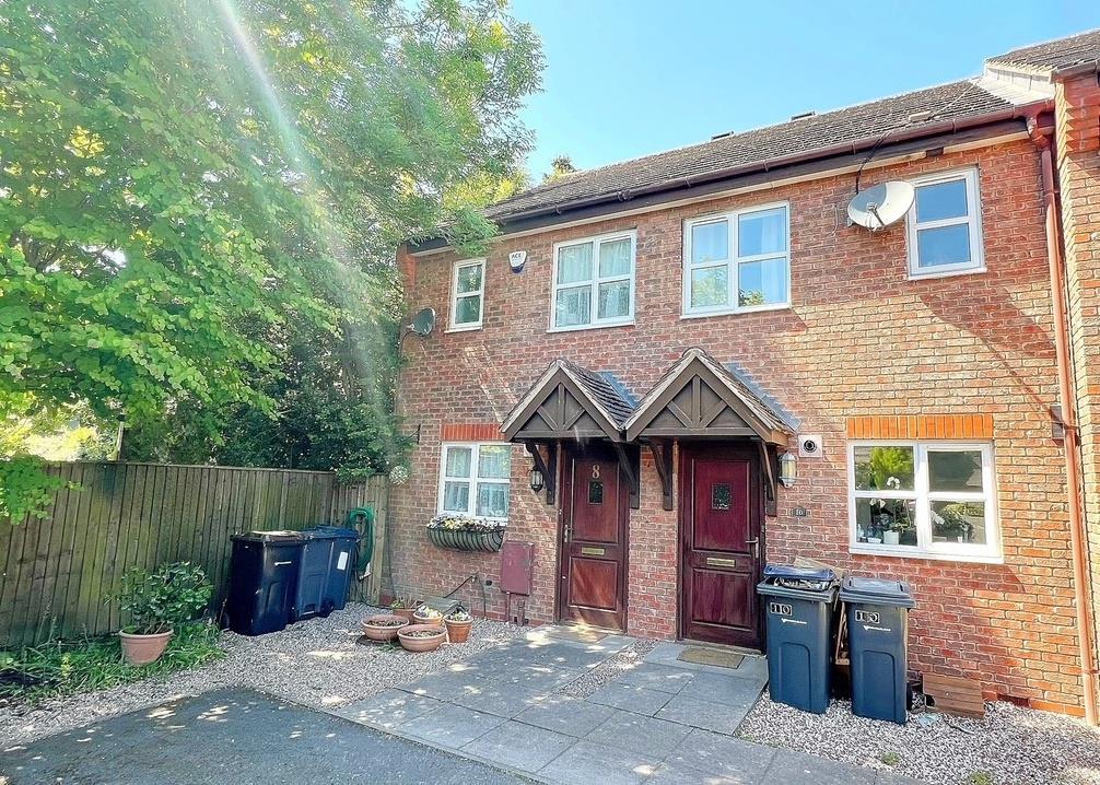 Chester Gardens 8   7x5.JPG