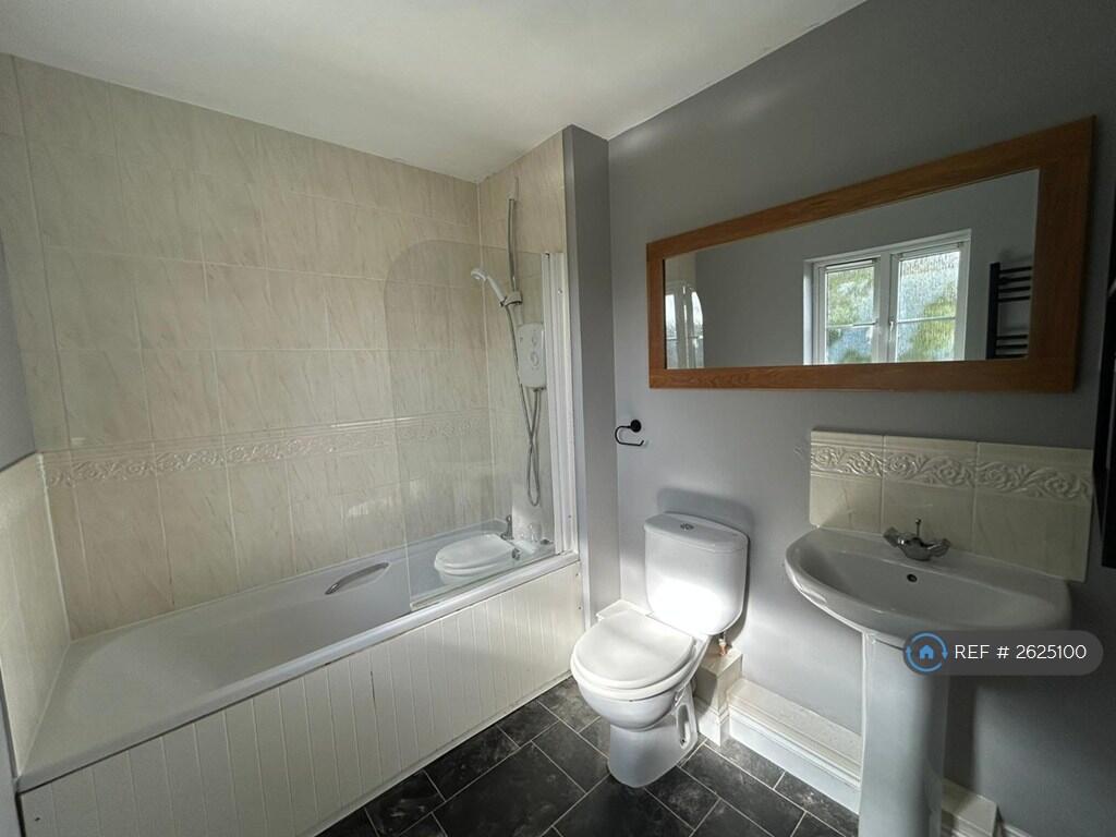 Bathroom2
