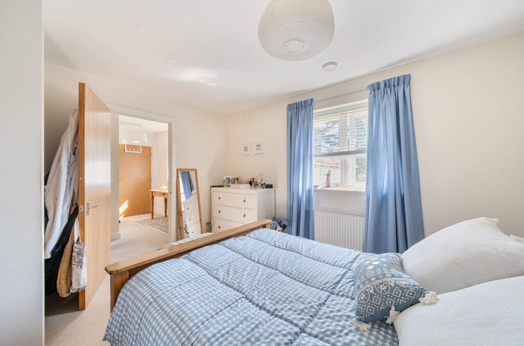 1320311-4-686cd74...