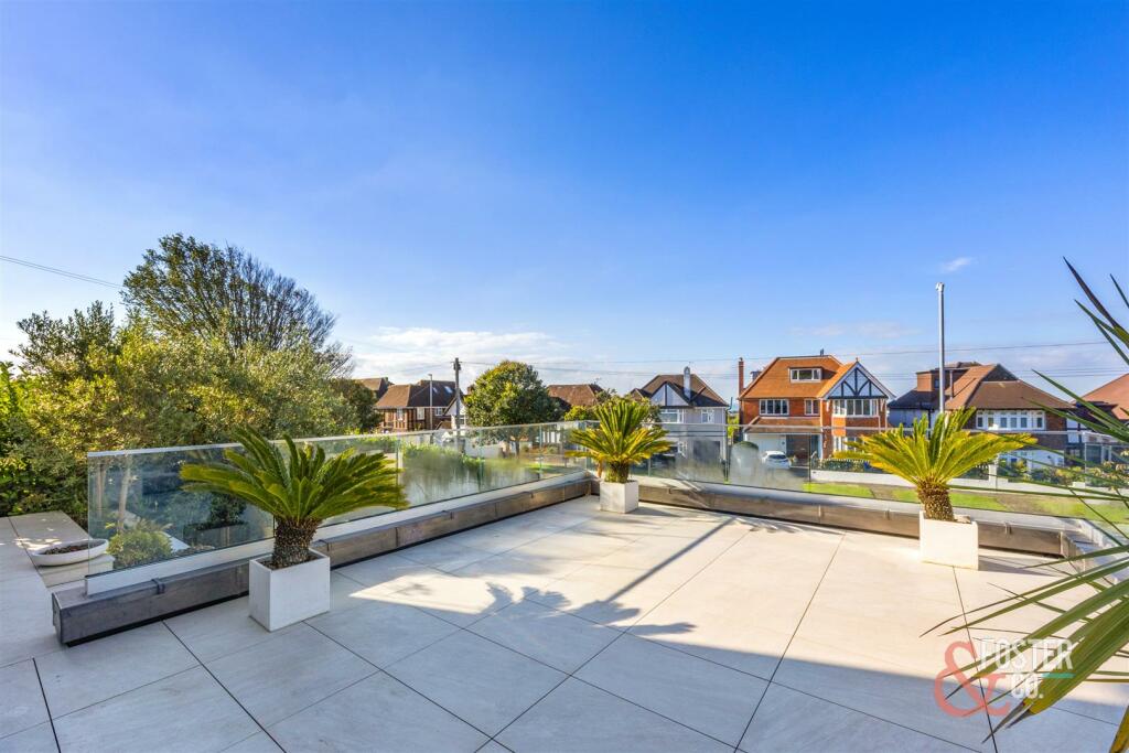 Shirley Drive, 105-039.jpg