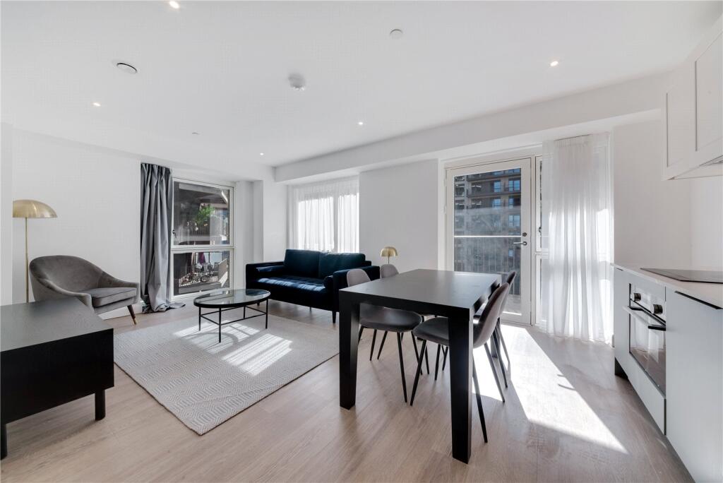 Galleria House