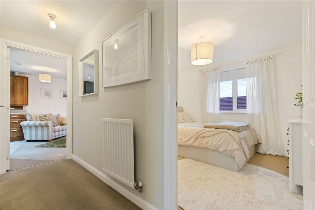 Bedroom/Living Room