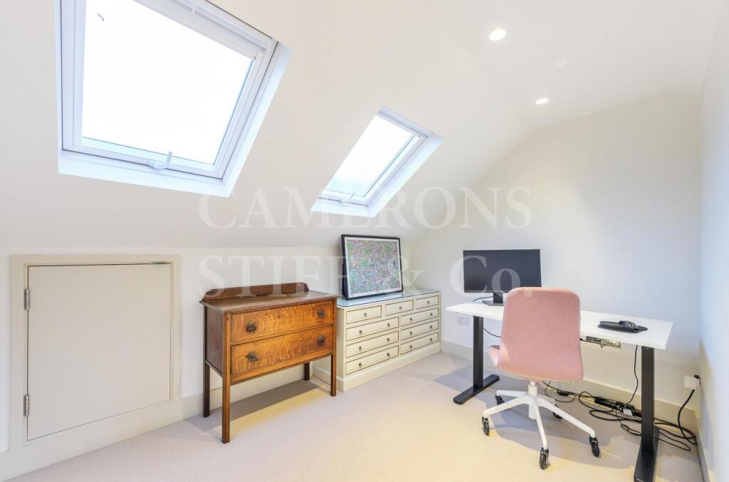 Rockhall Road (10).jpg