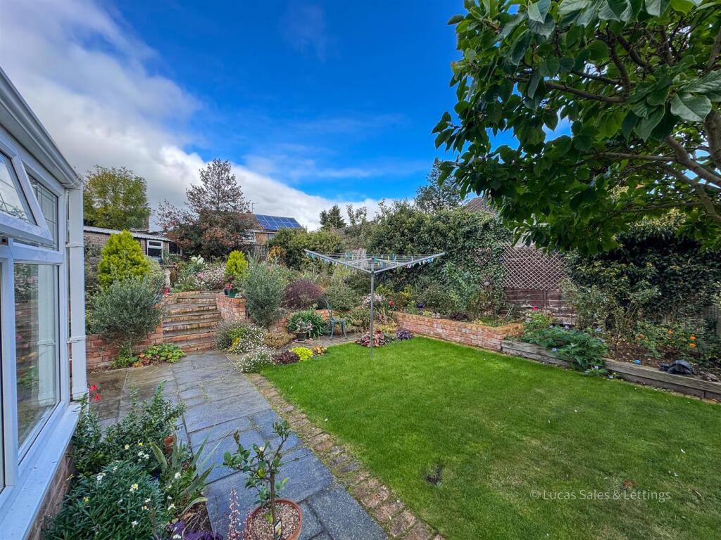 22 Beauly Ct Kettering-5.jpg