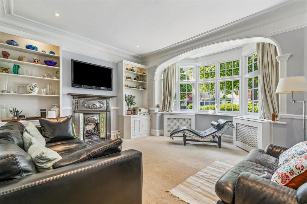 Prebend Gardens, W6 - for sale