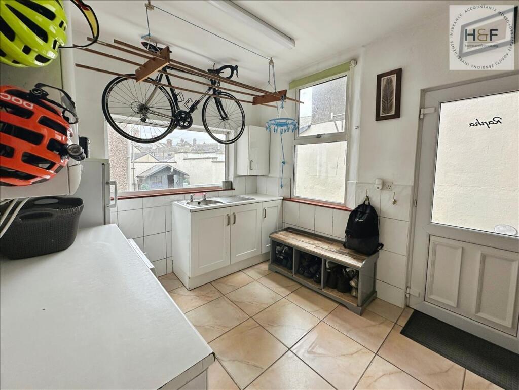 Rear Kitchen/Utility