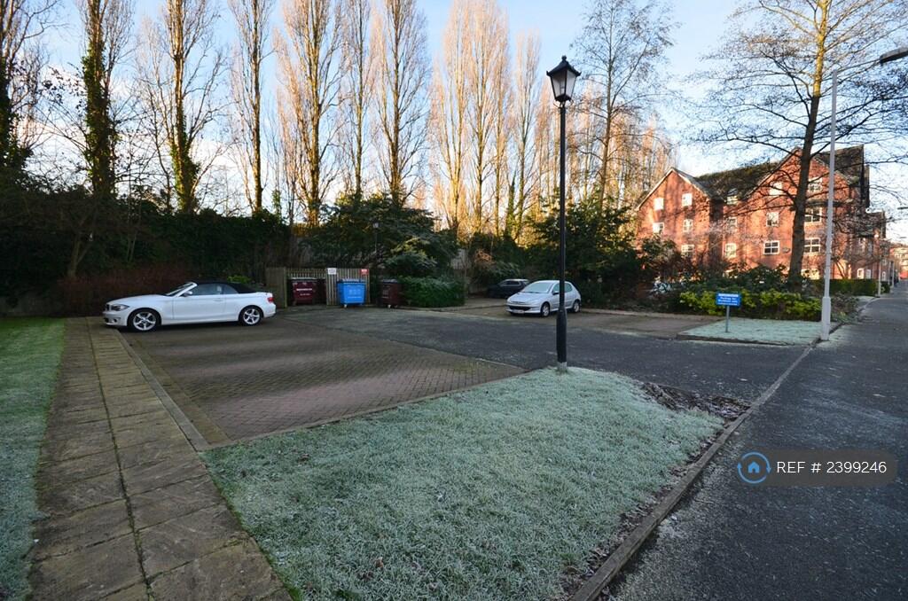 Car Park Inc 2 x Spaces