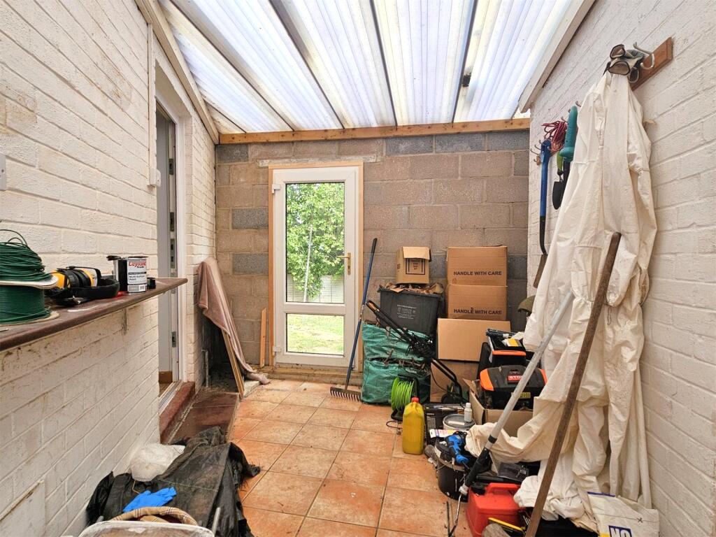 Lean-To