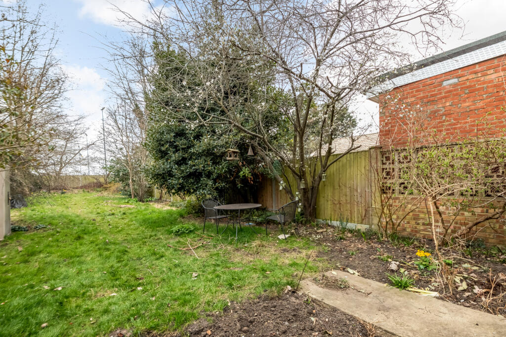 South West Facing Garden