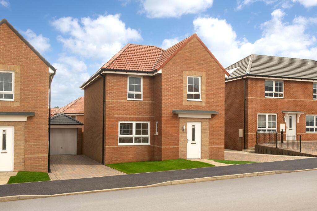 Outside view of 4 bedroom Kingsley home