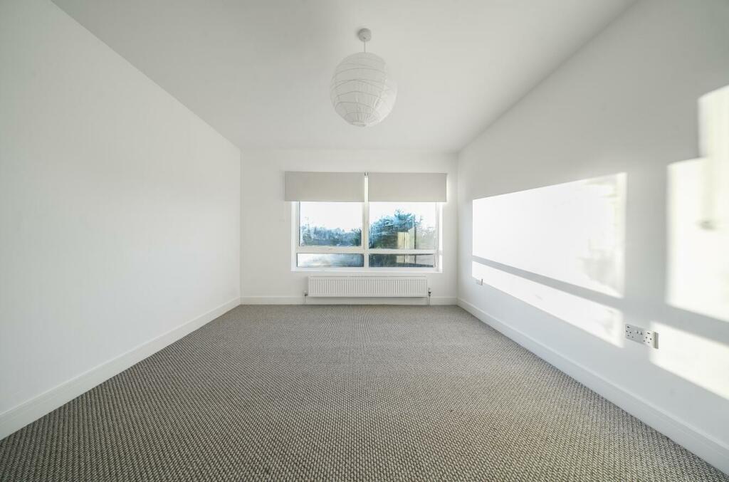 674dd237c9814-l-1219351 (7).jpg