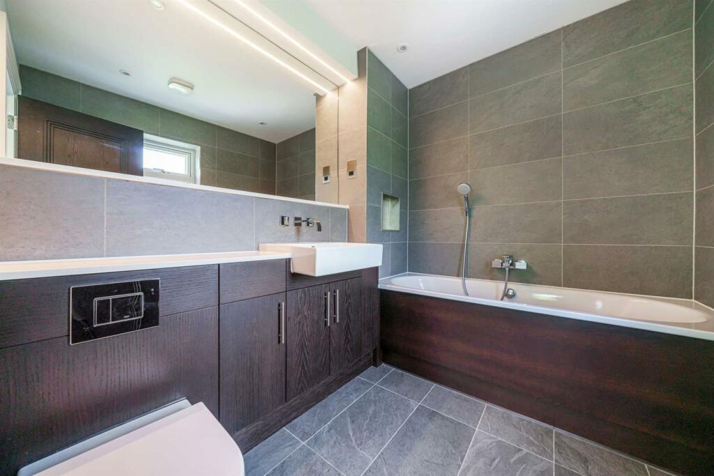 1031563 (7)-1920.jpg