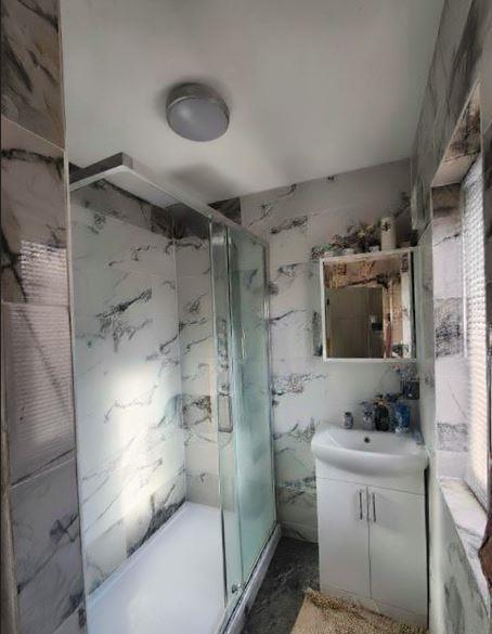 bath 1.JPG