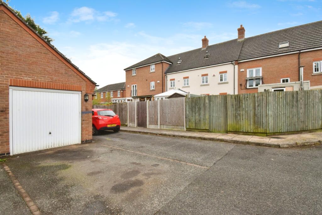 Driveway &amp; Garage