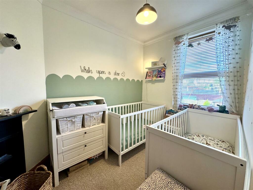BEDROOM 3