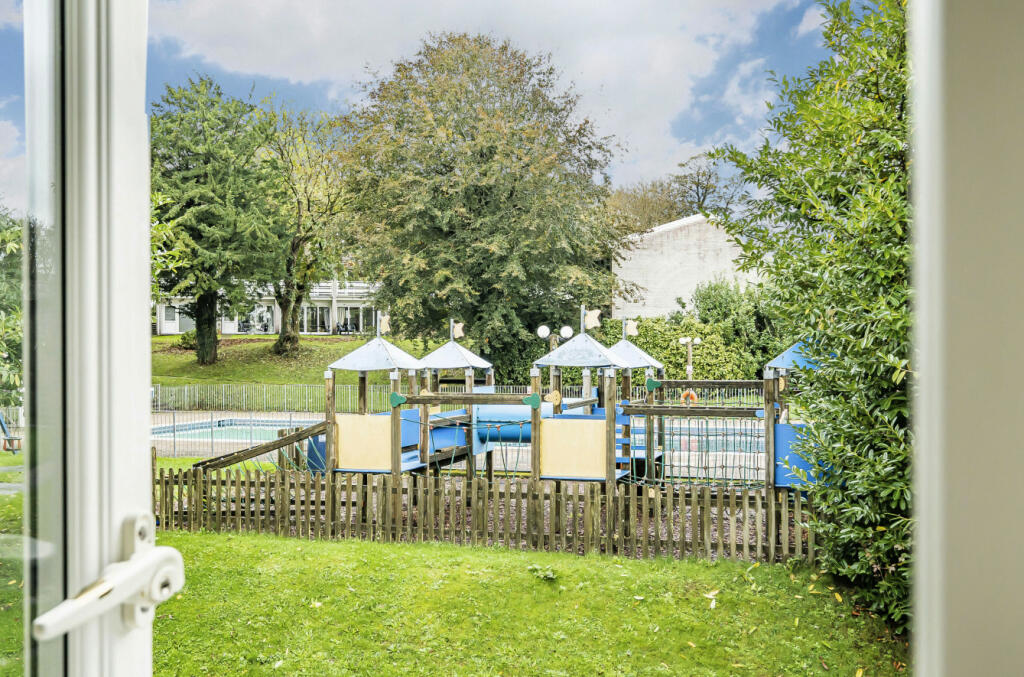 1050153 (16).jpg