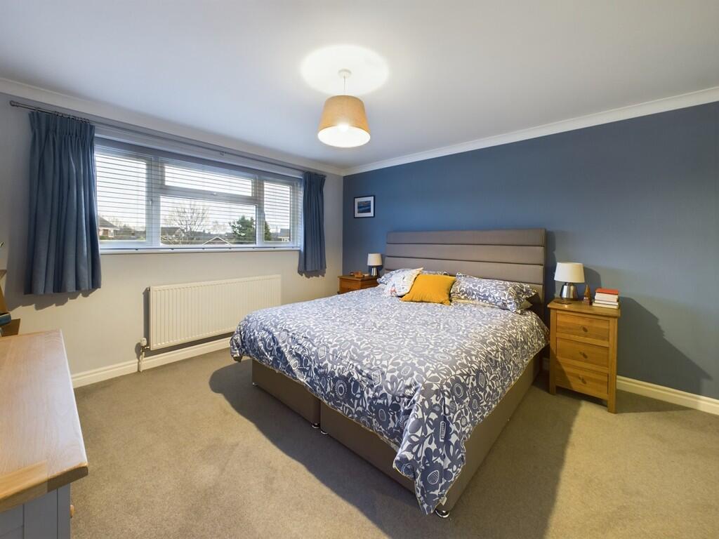 CAM02854G0-PR0292...