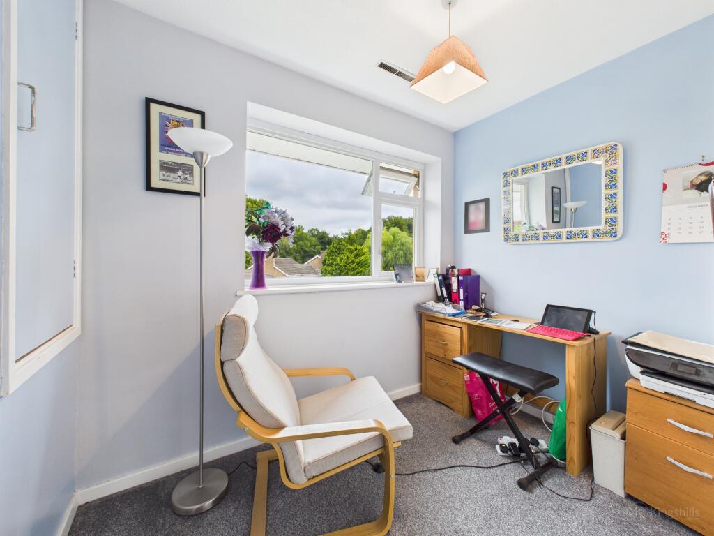 CAM02119G0-PR0446-STILL023