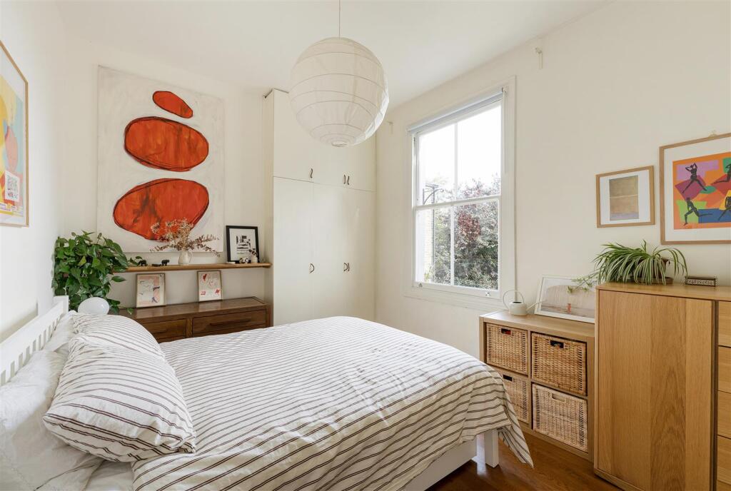 Lower Clapton Road E5