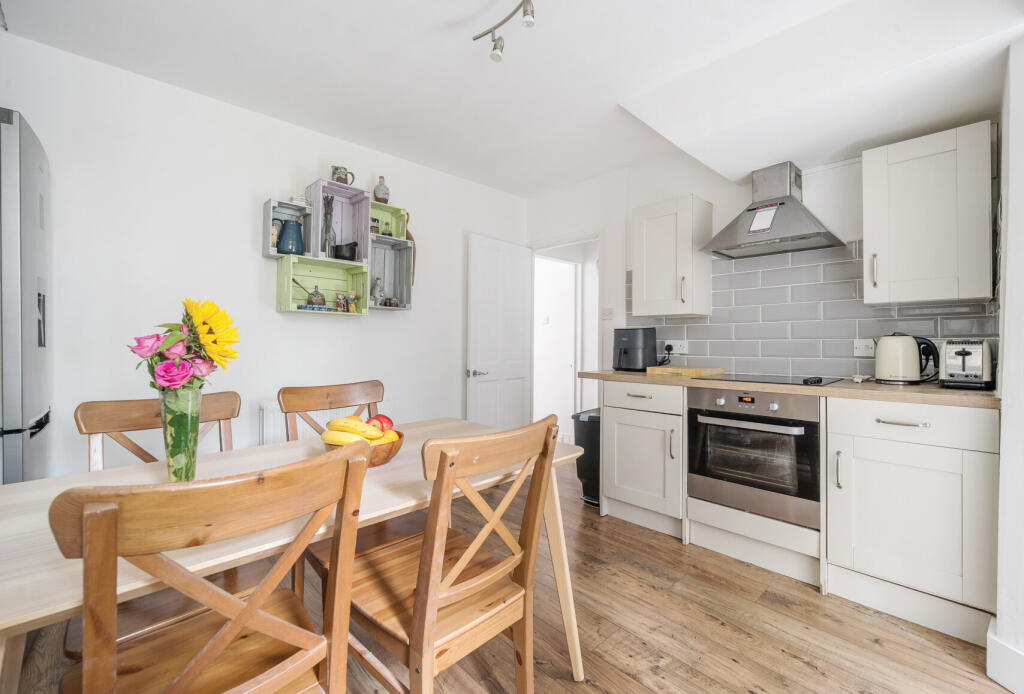 1318445-7-6865990...