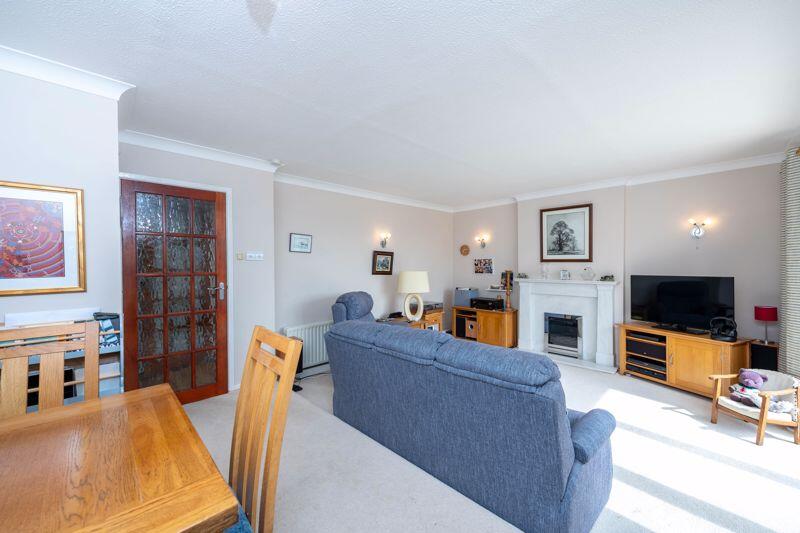 Sitting room/diner