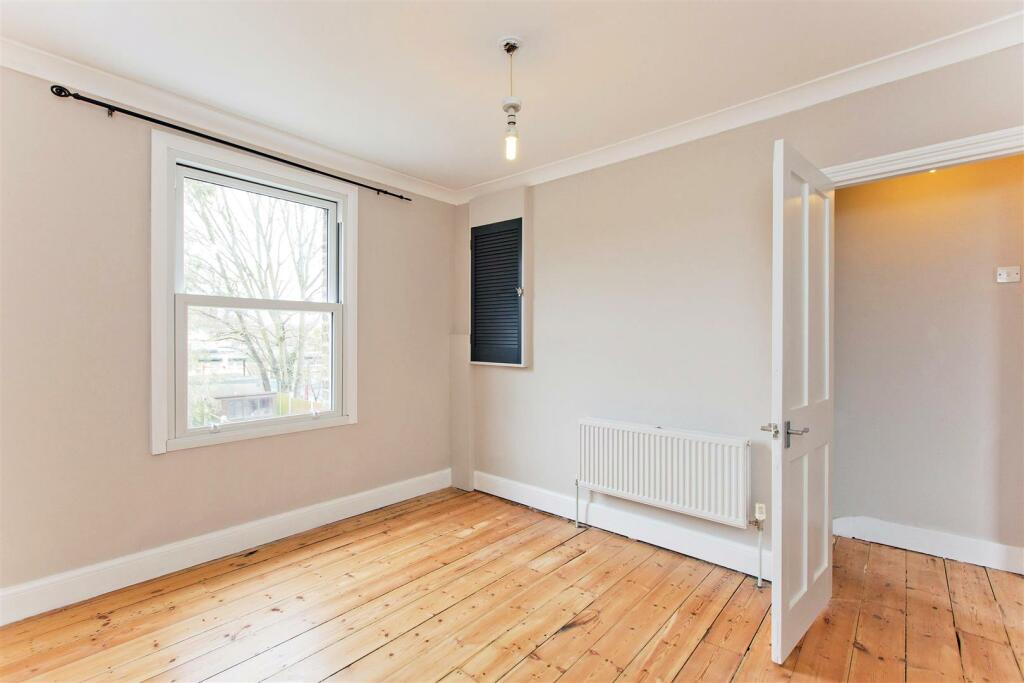 Second bedroom