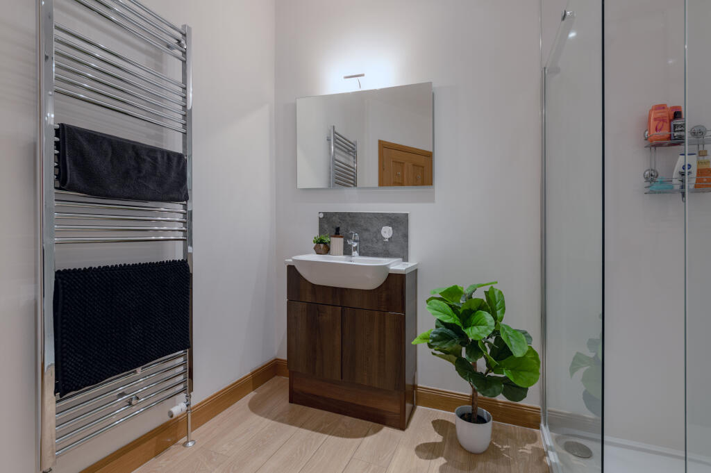 Shower Room 2
