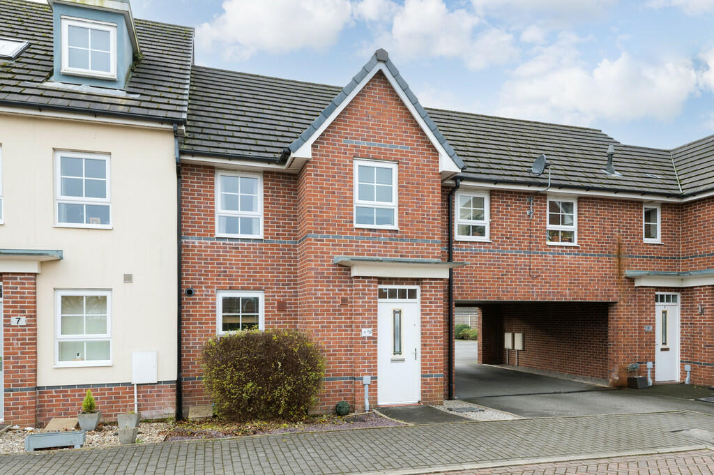 8 Rose Whittle Av...